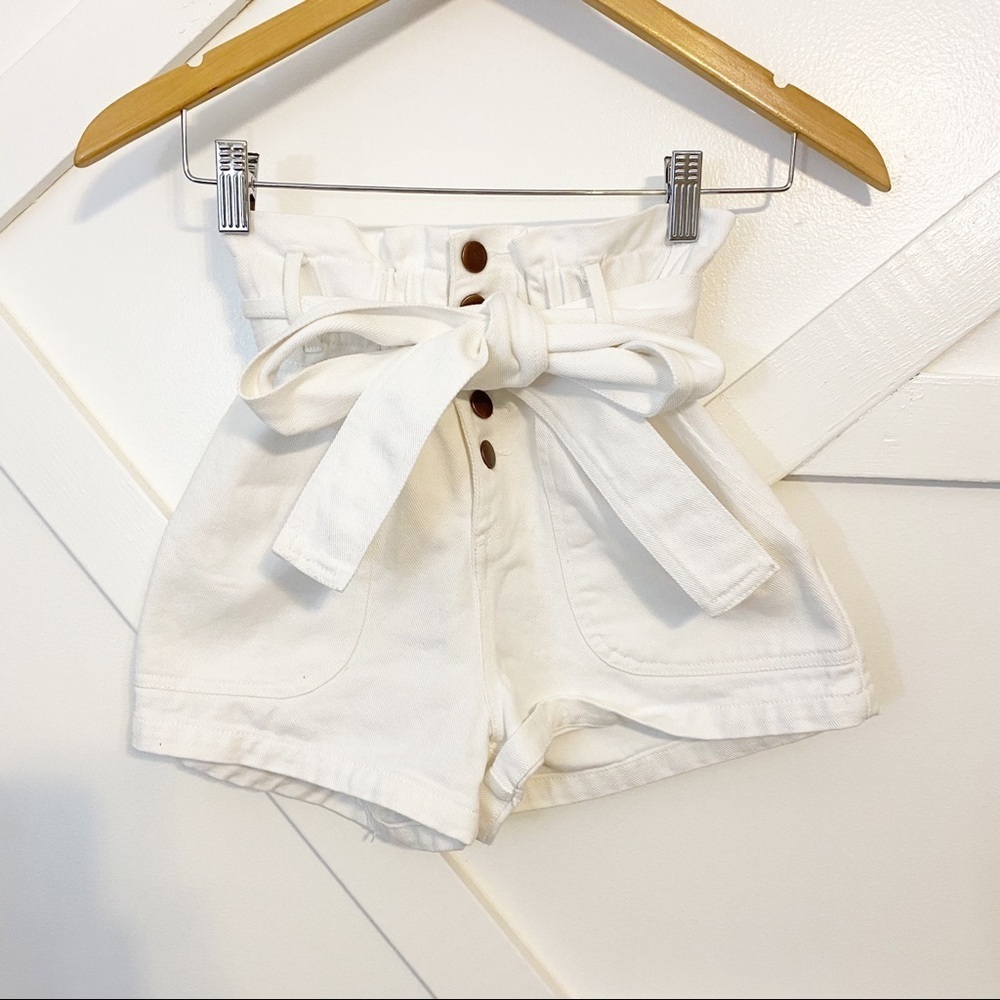Mermaid At Heart Paperbag Tie Waist High Rise Button Fly Denim Shorts White Sz S